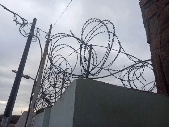 Террористы взяли в заложники сотрудников колонии в Волгоградской области